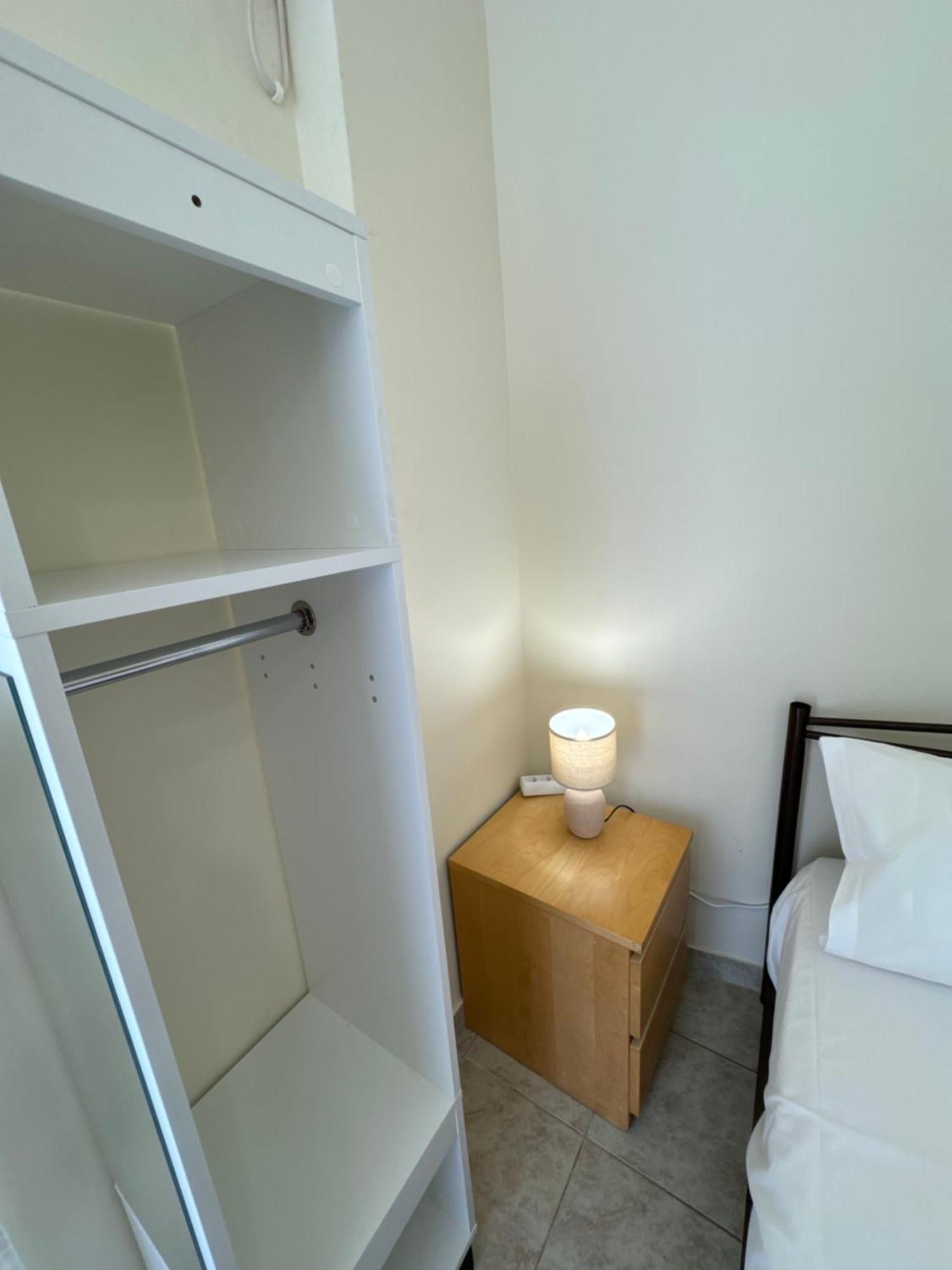 Airpoint Apartments Artémida Eksteriør bilde